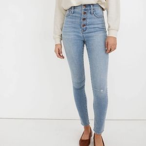 NWT Madewell | 11" Roadtripper High Rise Jeans in Beckwith Wash Button-Front